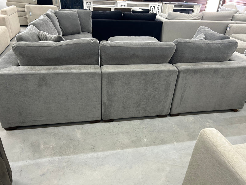 Thomasville Lowell 6-Piece Modular Sectional