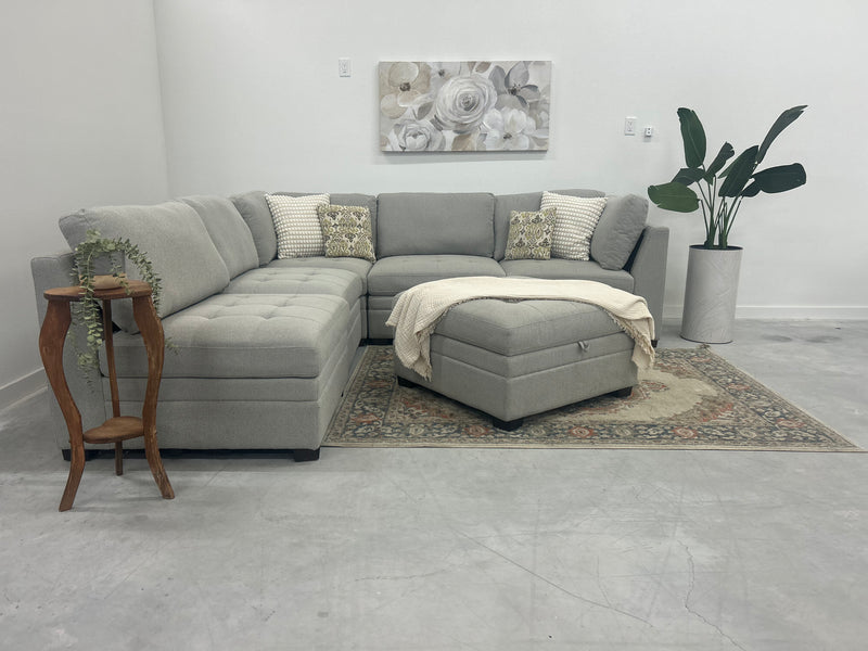 6pc Modular Tisdale w/ Storage ottoman