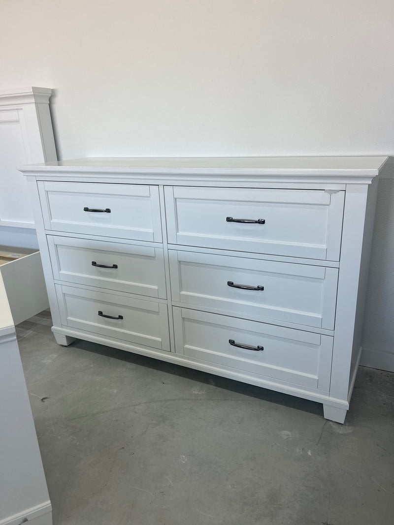 5 pc White king bedroom set
