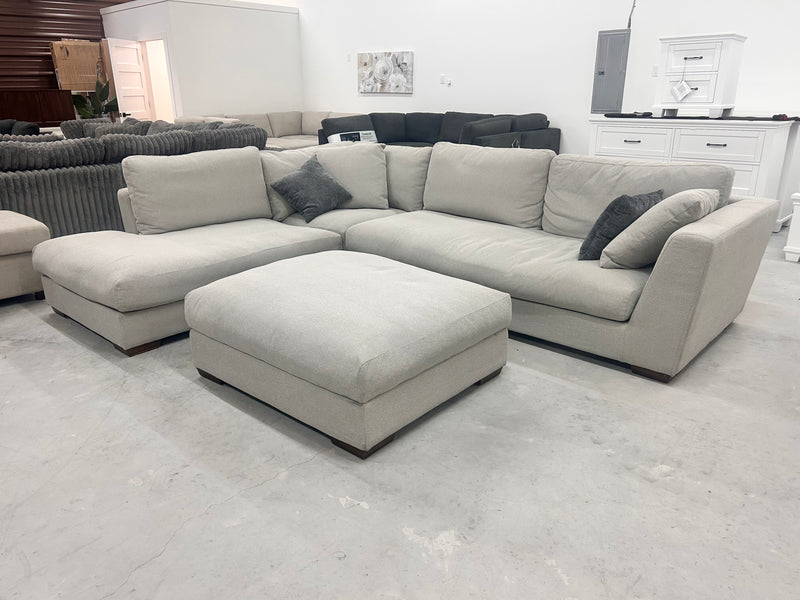 Henredon Larkin House Deep Seating Sectional + Ottoman