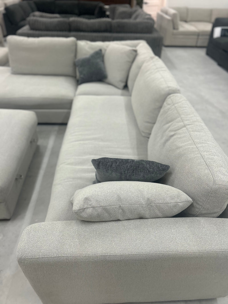 Henredon Larkin House Deep Seating Sectional + Ottoman