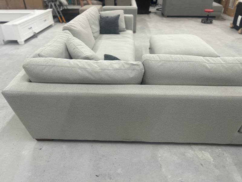 Henredon Larkin House Deep Seating Sectional + Ottoman